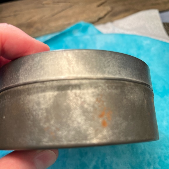 858-RMT Vintage Eastman Kodak Company Metal Tin With Removable Lid - Picture 10 of 12